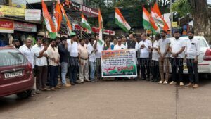 ಸುಳ್ಯದಲ್ಲಿ ಬೃಹತ್ ಪ್ರತಿಭಟನೆ: ಕೇಂದ್ರ ಸರ್ಕಾರ, ಪ್ರಧಾನಿ ಹಾಗೂ ಶಿಕ್ಷಣ ಸಚಿವರ ವಿರುದ್ಧ ಟಿ.ಎಂ. ಶಾಹೀದ್ ತೆಕ್ಕಿಲ್ ತೀವ್ರ ವಾಗ್ದಾಳಿ... whatsapp image 2026 07 22 at 12.11.51 pm